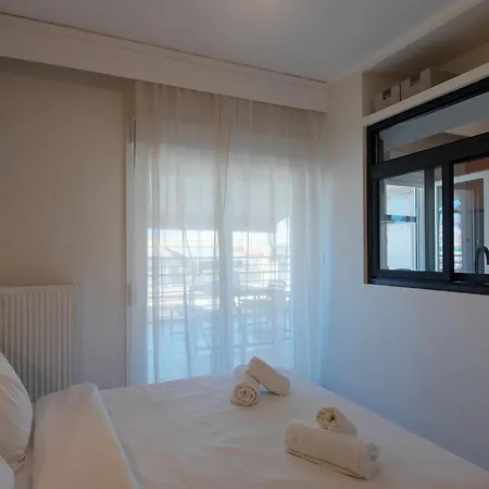 New Cozy With Balcony Close To Analipsi Metro Thessaloniki