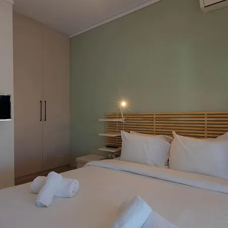 New Cozy With Balcony Close To Analipsi Metro Thessaloniki